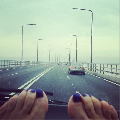 trinny woodall feet 4