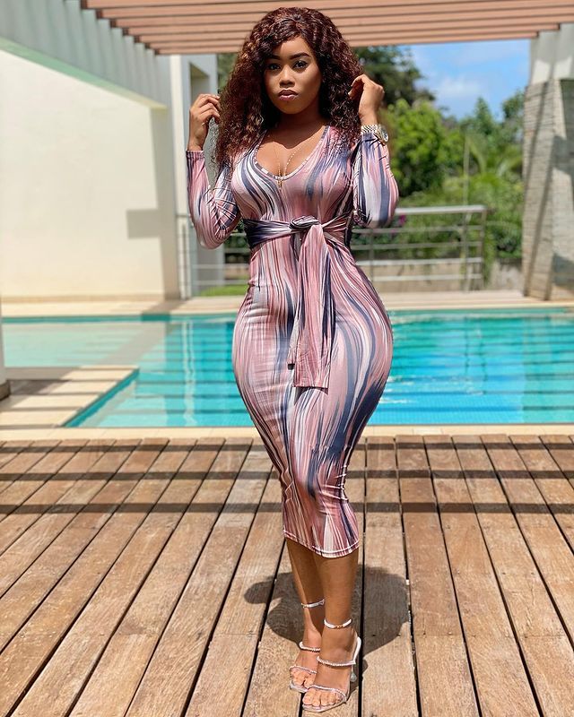 trisha khalid feet 5