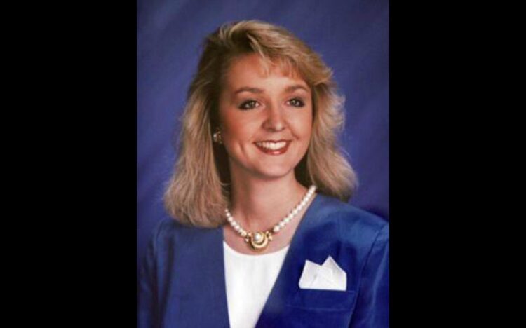 trisha louise bell feet 2