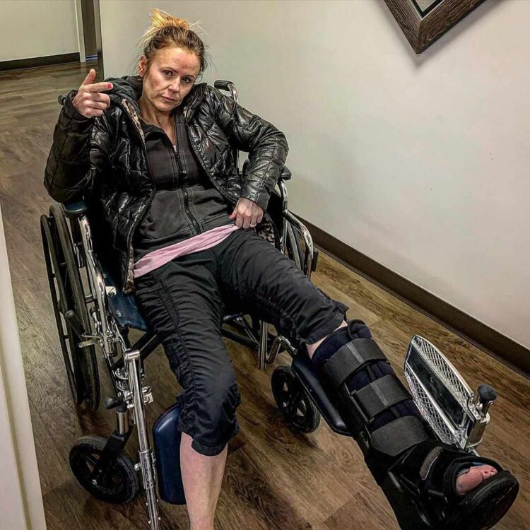 trista sutter feet 6