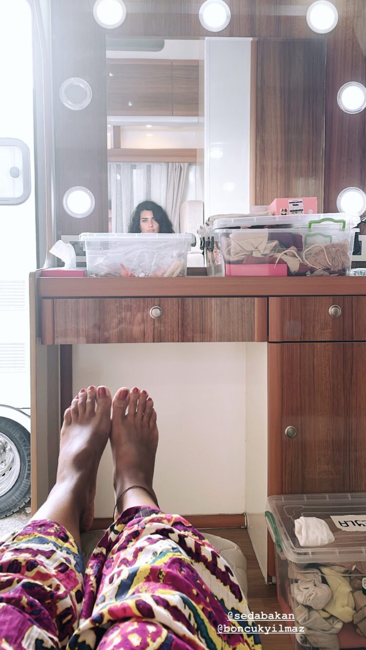 tuba buyukustun feet 1