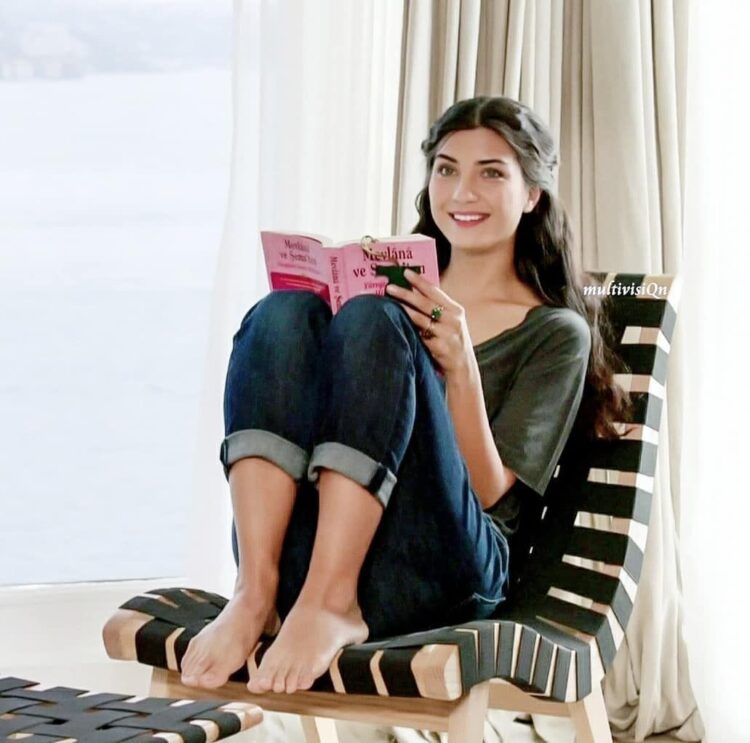 tuba buyukustun feet 3