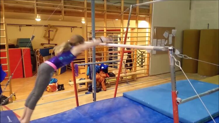 turntvillingene malin feet 4