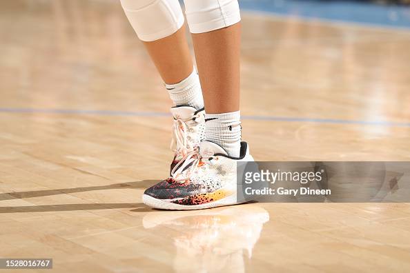 tyasha harris feet 4