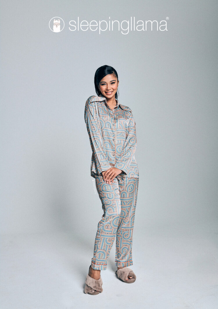 tyra kamaruzzaman feet 3