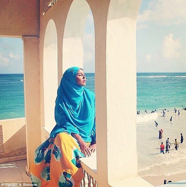 ugaaso abukar boocow feet 2