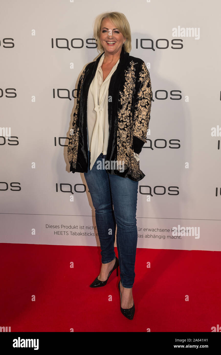 ulla kockambrink feet 5