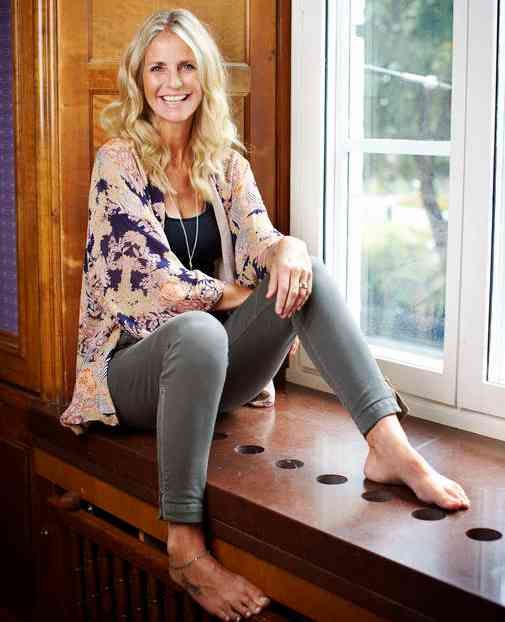 ulrika jonsson feet 1