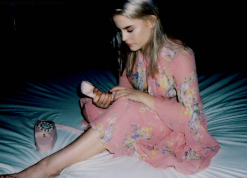 ulrikke falch feet 3