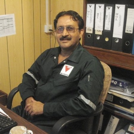 umar siddique feet 6