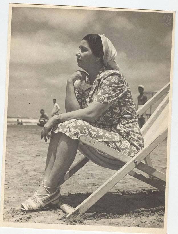 umm kulthum feet 2