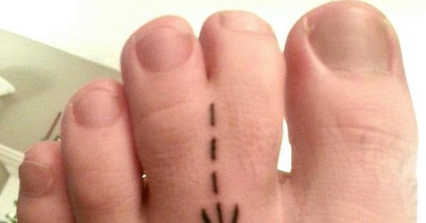 unoriginalrandomness feet 4