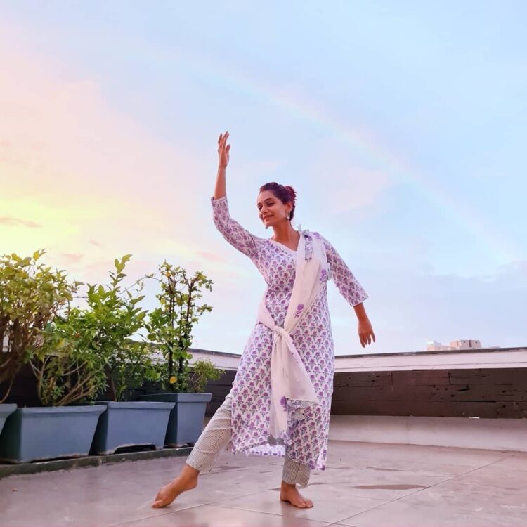 urmilla kothare feet 1