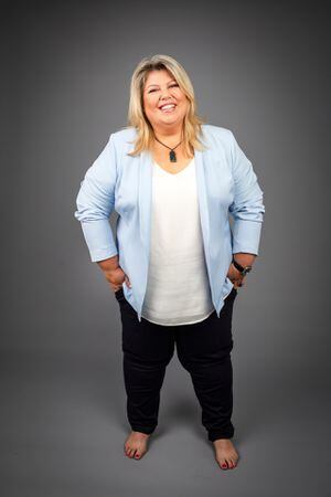 urzila carlson feet 1