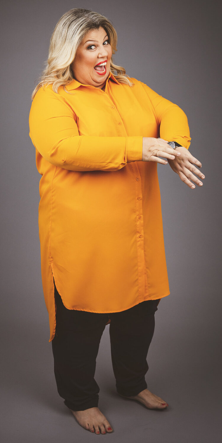 urzila carlson feet 2