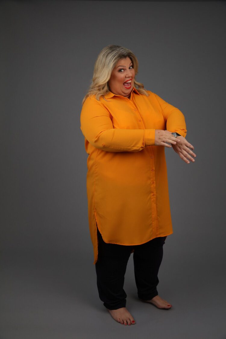 urzila carlson feet 4