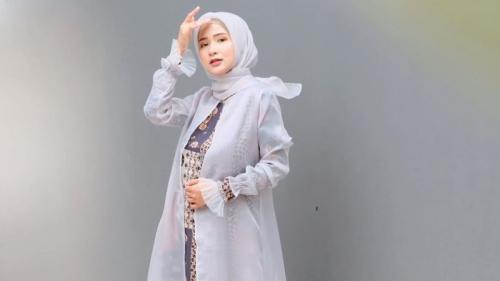 ussiy fauziah feet 5