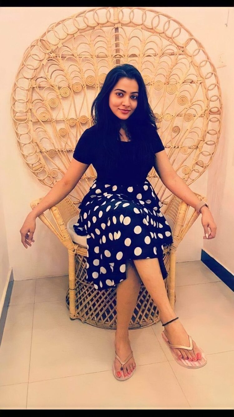 v. j. chitra feet 2