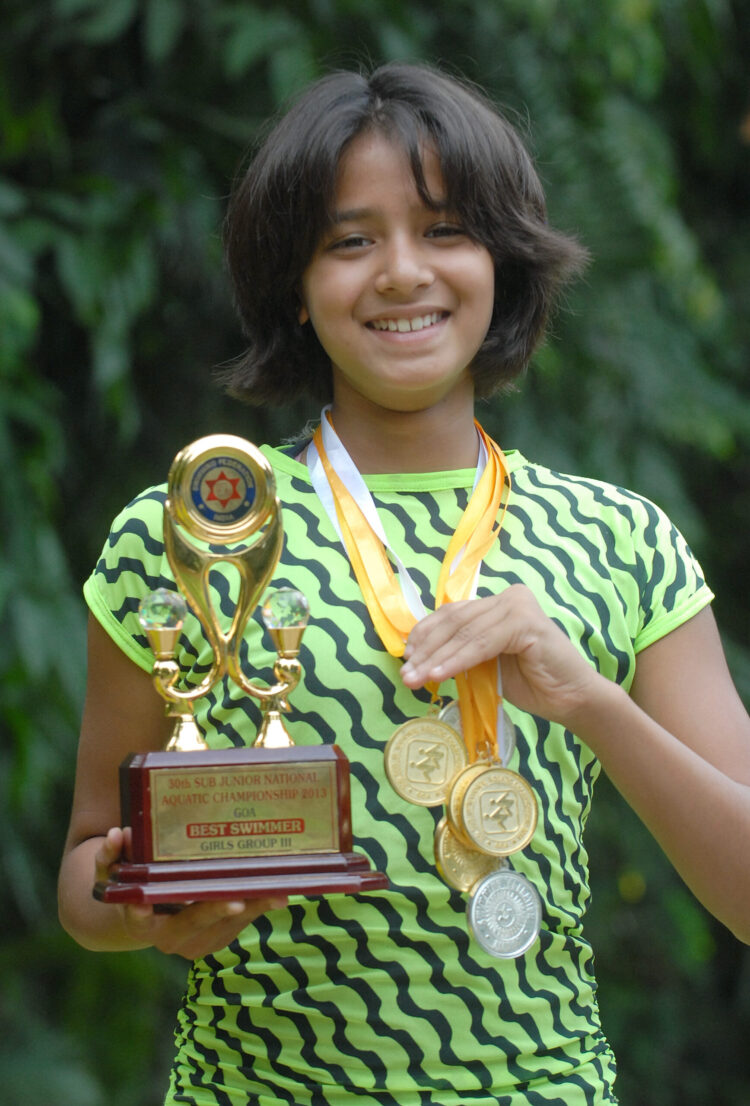 vaania kapoor achuthan feet 6 scaled