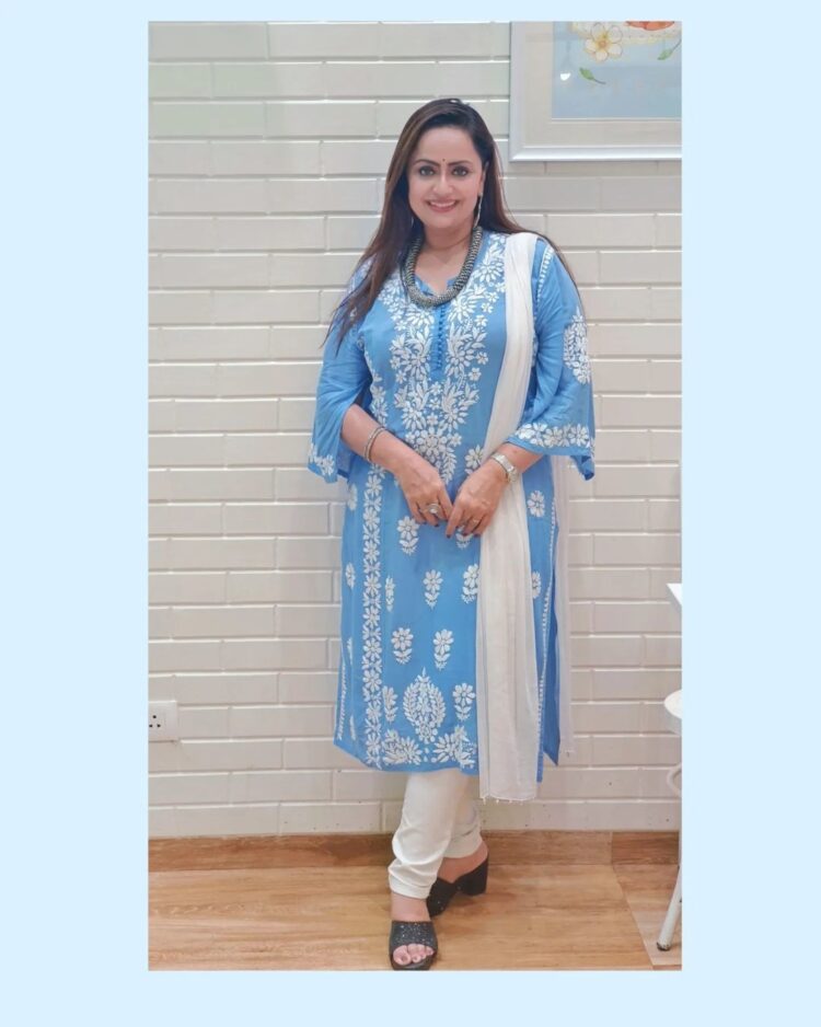 vaishnavi mahant feet 4
