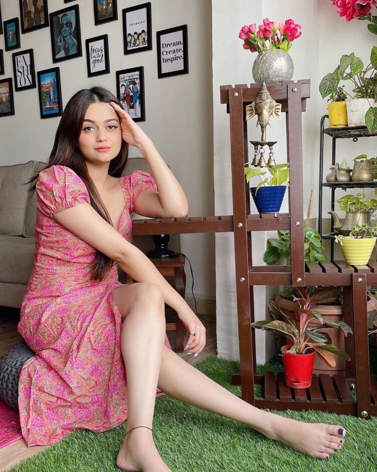 vaishnavi rao feet 1