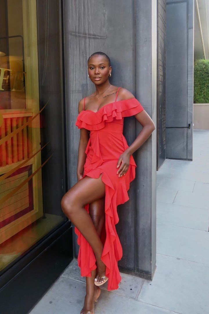 vakoo kauapirura feet