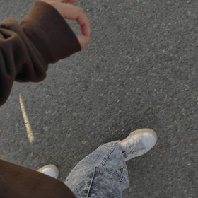 vale contreras feet 2