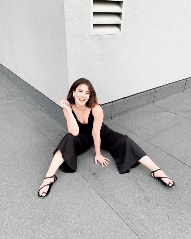 valeen montenegro feet 1