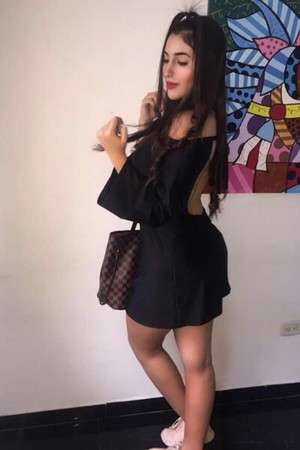 valentina calderon feet 3