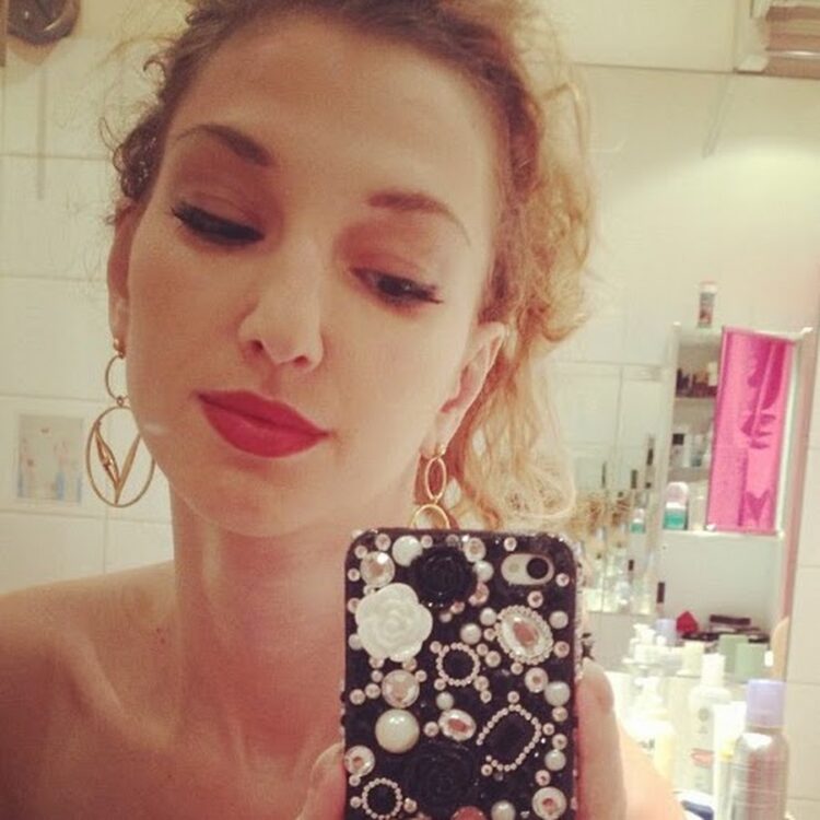 valentina nessi feet 2