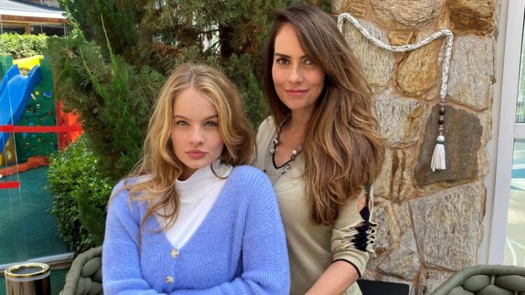 valentina prado bulc feet 2