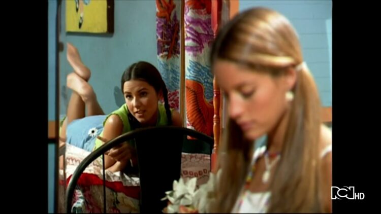 valentina rendon feet 2