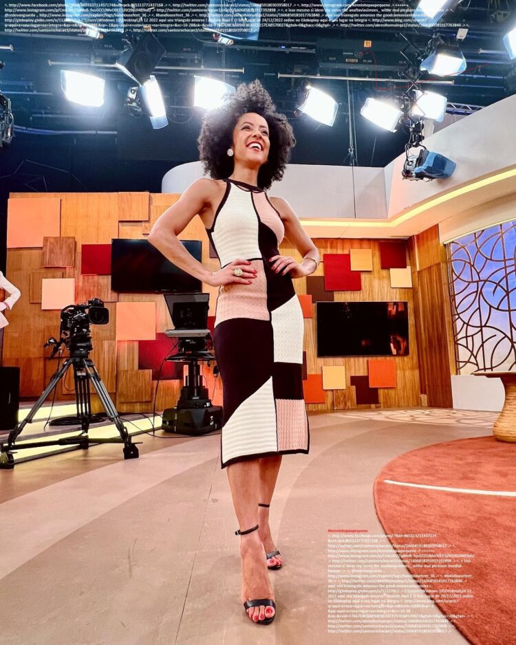 valeria almeida feet 1