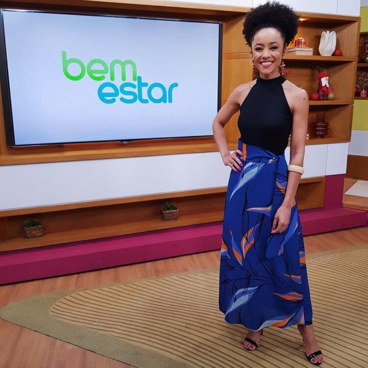 valeria almeida feet 4