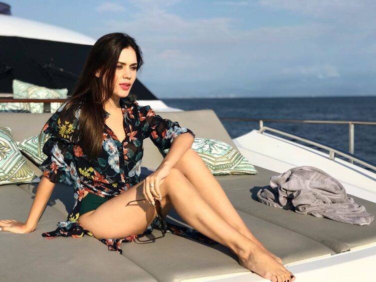 valeria baroni feet 1