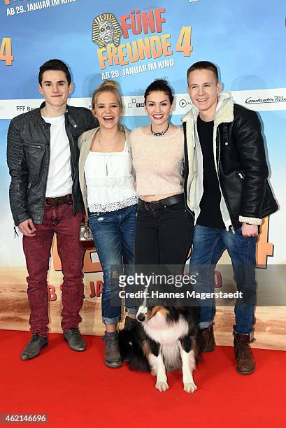 valeria eisenbart feet 5