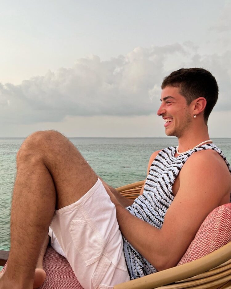 valeria mejia feet 3