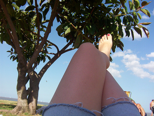 valeria nunez feet 1