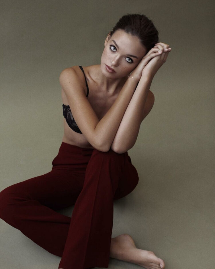 valeria rudenko feet 1