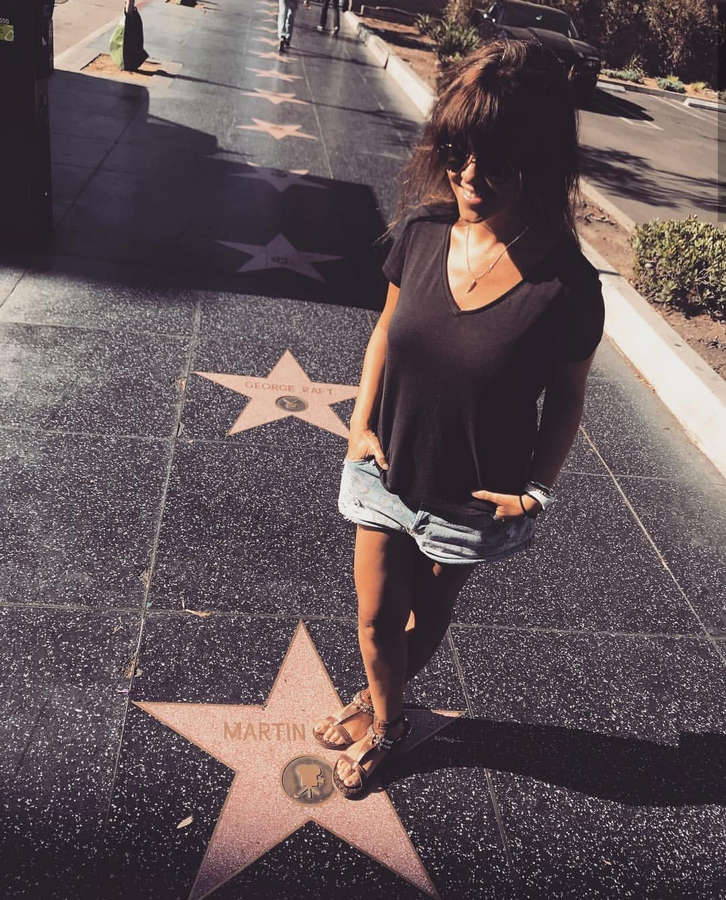 vanesa martin feet 3