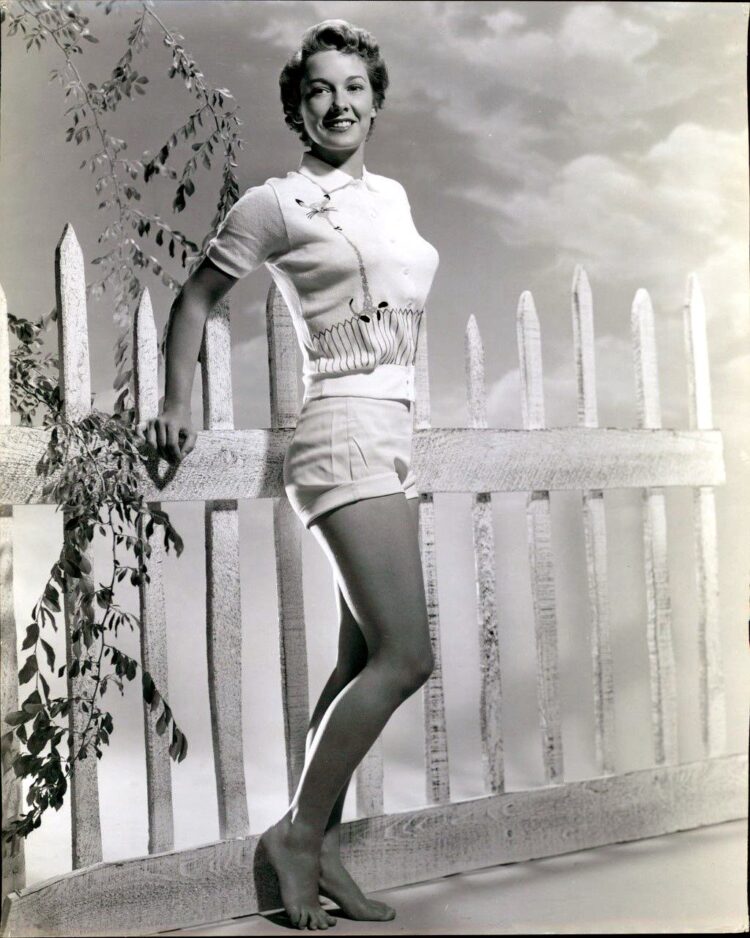 vera miles feet 1