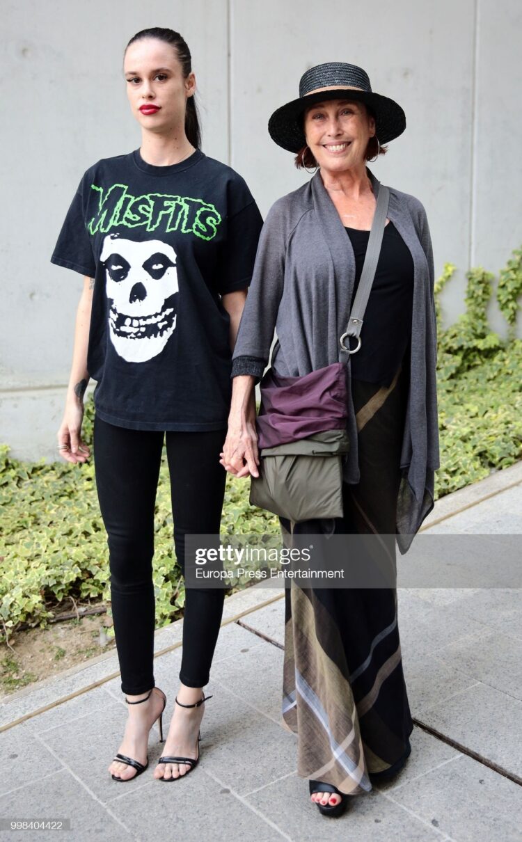 veronica forque feet 3