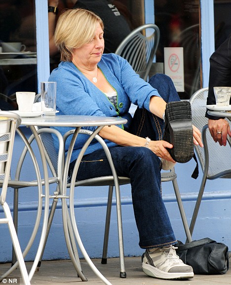 victoria wood feet