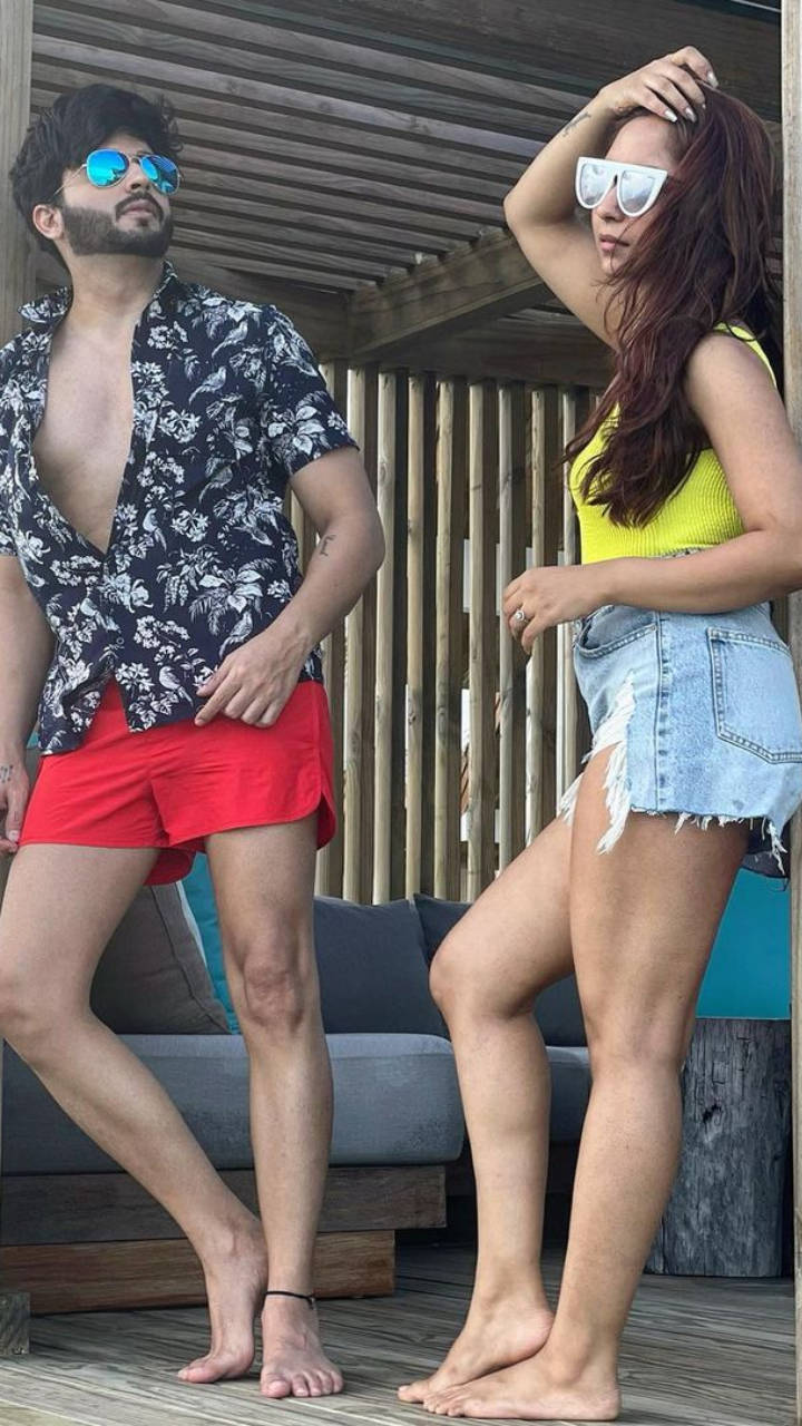 vinny arora dhoopar feet 5