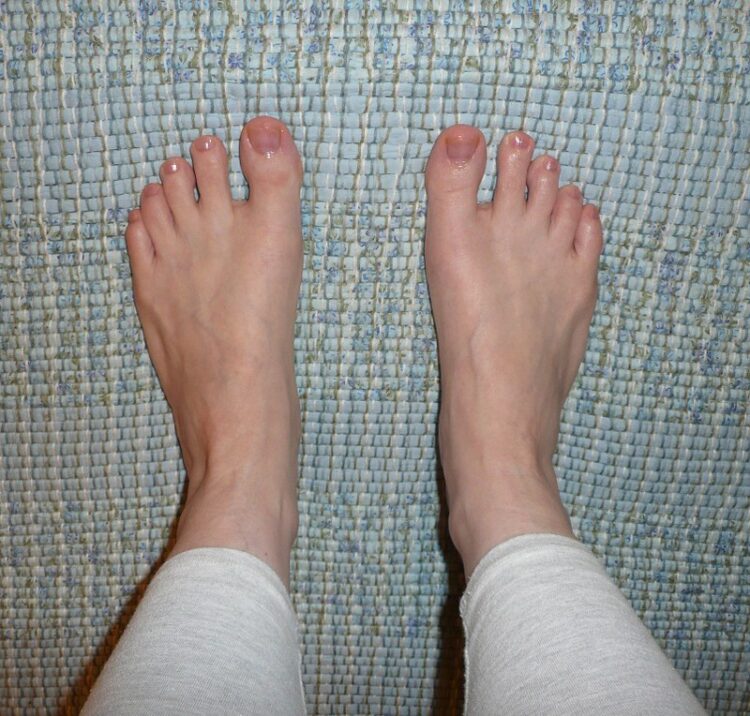 who nia feet 2