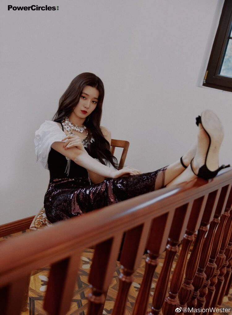 xu yiyang feet