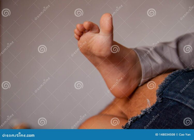 yan baby feet