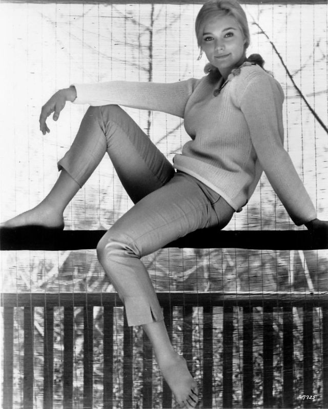 yvette mimieux feet 4