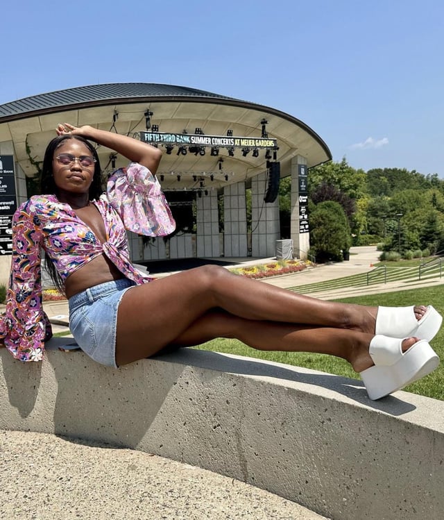 zakia beauty feet