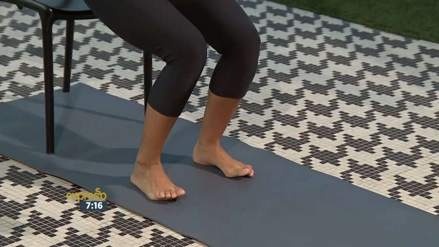 zoe basia brown feet 2